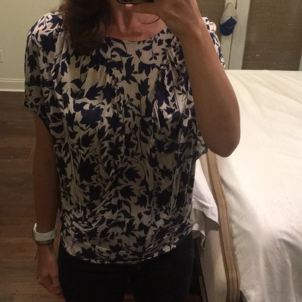 Anthropologie the podolls xs dolman top